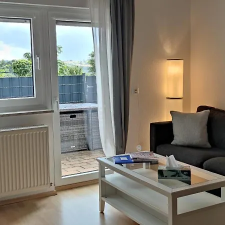 Teufelsstein, Wandern, Ausblick, Freilichtbuehne, Loreley, 3 Burgenblick, Rhein, 30m2 Terrasse, Grillen, Entspannen, Natur, Rodelbahn, Wlan, Parkplatz, شقة