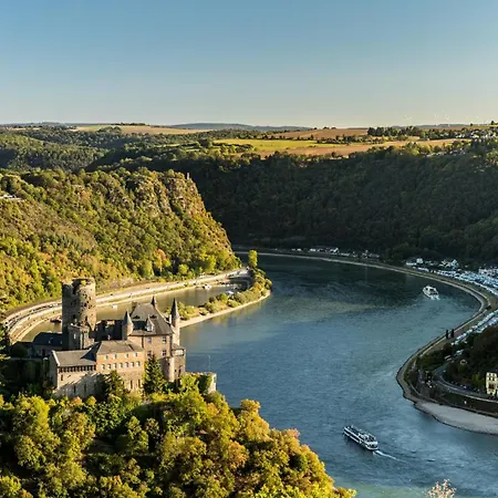 شقة Teufelsstein, Wandern, Ausblick, Freilichtbuehne, Loreley, 3 Burgenblick, Rhein, 30m2 Terrasse, Grillen, Entspannen, Natur, Rodelbahn, Wlan, Parkplatz,