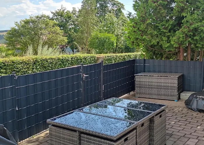 Teufelsstein, Wandern, Ausblick, Freilichtbuehne, Loreley, 3 Burgenblick, Rhein, 30m2 Terrasse, Grillen, Entspannen, Natur, Rodelbahn, Wlan, Parkplatz, Appartement Patersberg