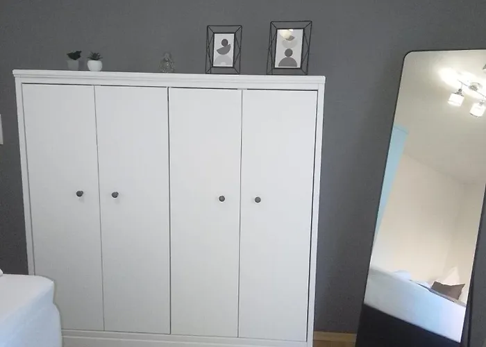 Teufelsstein, Wandern, Ausblick, Freilichtbuehne, Loreley, 3 Burgenblick, Rhein, 30m2 Terrasse, Grillen, Entspannen, Natur, Rodelbahn, Wlan, Parkplatz,