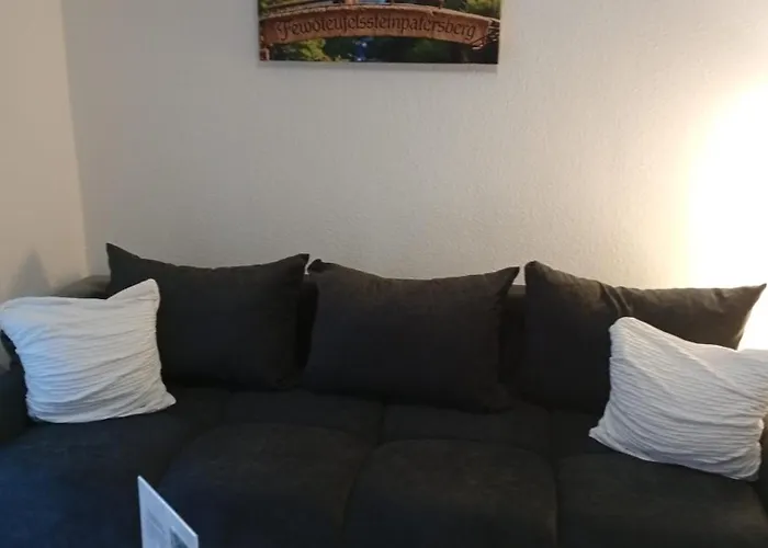 Teufelsstein, Wandern, Ausblick, Freilichtbuehne, Loreley, 3 Burgenblick, Rhein, 30m2 Terrasse, Grillen, Entspannen, Natur, Rodelbahn, Wlan, Parkplatz, * Patersberg